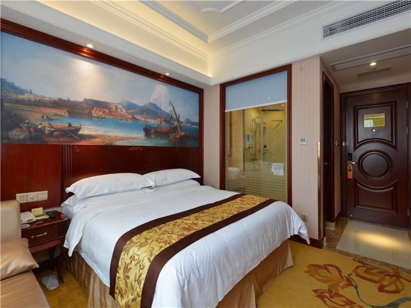 Vienna International Hotel Shanghai International Tourism And Resorts Zone Exterior photo